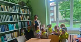 BIBLIOTEKA. OTWIERASZ. ODKRYWASZ.